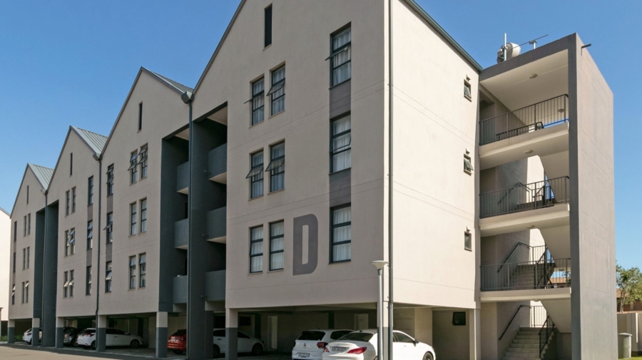 2 Bedroom Property for Sale in Parklands Western Cape